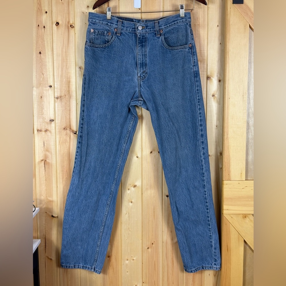 Levi’s men’s 505 blue jeans relaxed fit tapered leg size 34 X 32 FLAWED Rugged